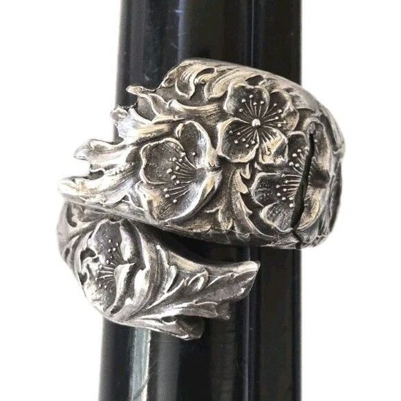 Vintage 1881 Rogers A1 Sterling Silver large Flower Spoon Ring Adjustable Sz:7.5 - Picture 3 of 12